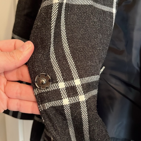 Bandolino acrylic and wool plaid belted jacket women’s 16 - Picture 5 of 11